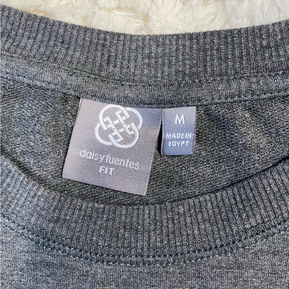 DAISY FUENTES soft casual crewneck cross front sweatshirt lightweight knit gray - Picture 6 of 6